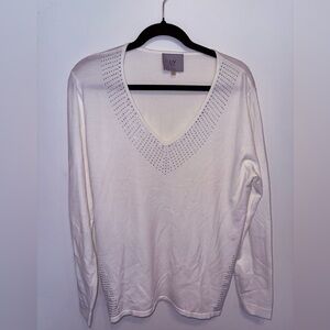 LIV  Milano White V-Neck  Cotton Sweater with Studded Accents SZ L